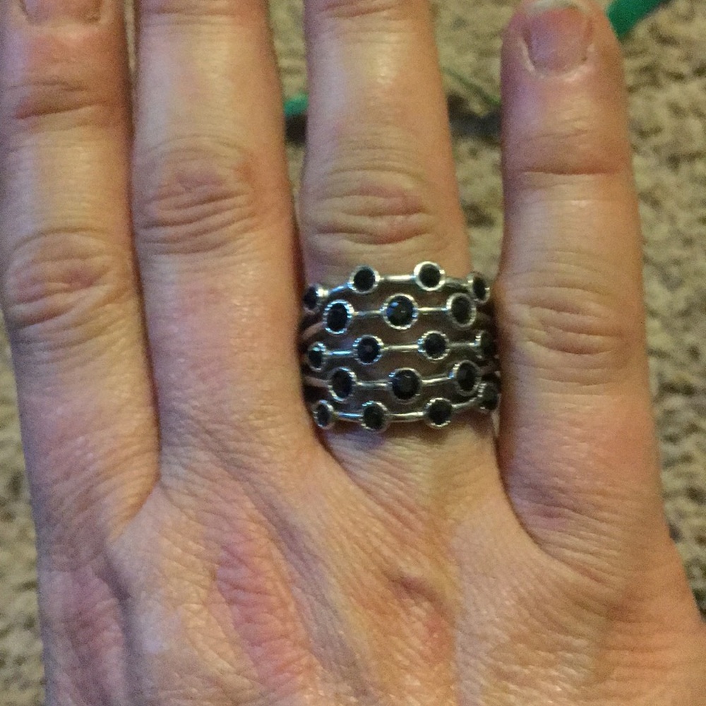 Premier Ring